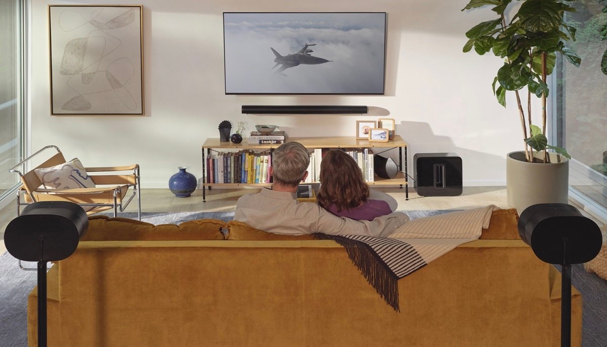 Enjoy summer with Sonos Home Theatre