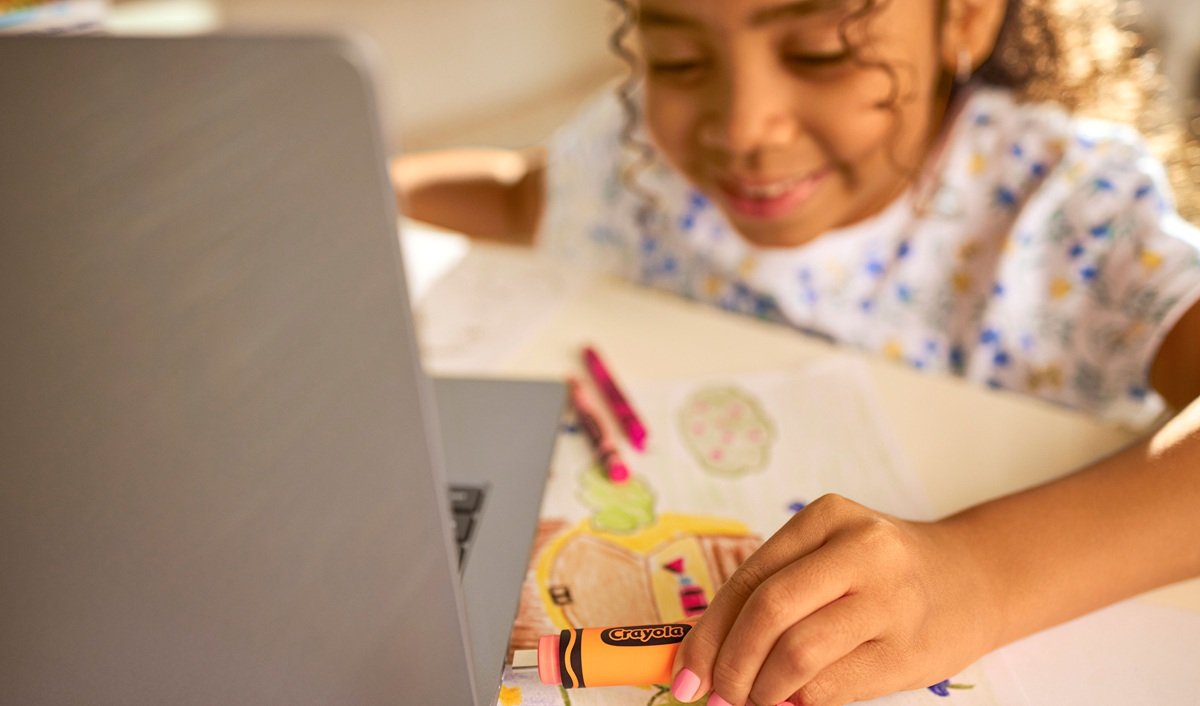 Sandisk and Crayola Unveils Colorful SANDISK Crayola USB-C Flash Drives