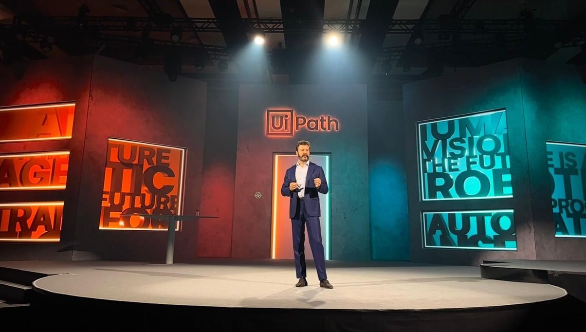 UiPath Becomes First Platform to Natively Integrate Coding Agents for Enterprise‑Scale Automation