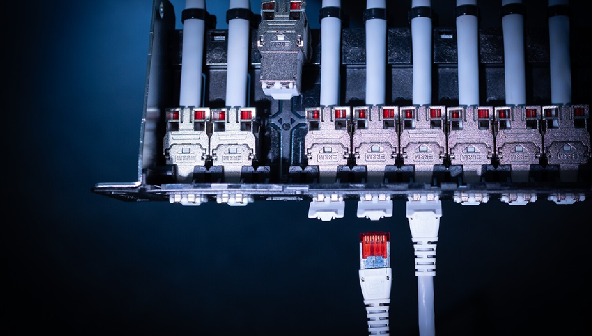 R&M Introduces Fourth Generation of R&Mfreenet Cabling System