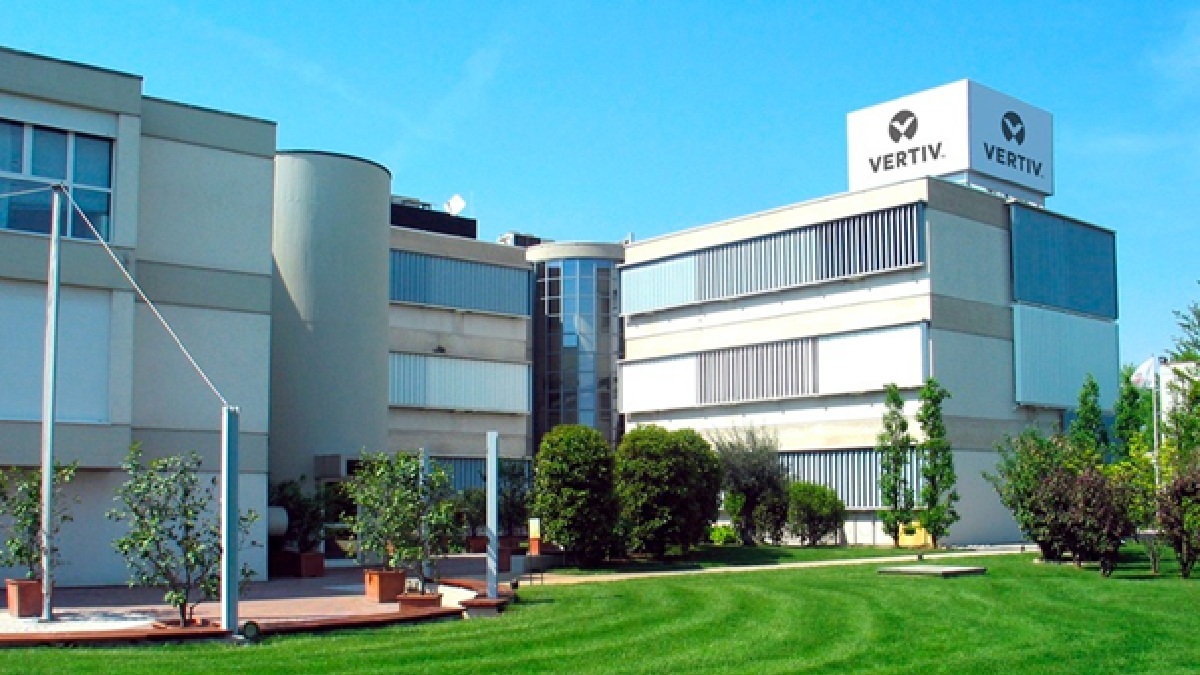 Vertiv Expands Manufacturing and Testing Capabilities