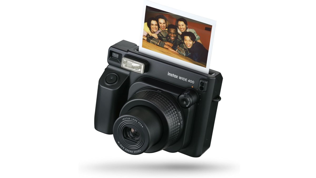 FUJIFILM introduces instax WIDE 400 JET BLACK camera