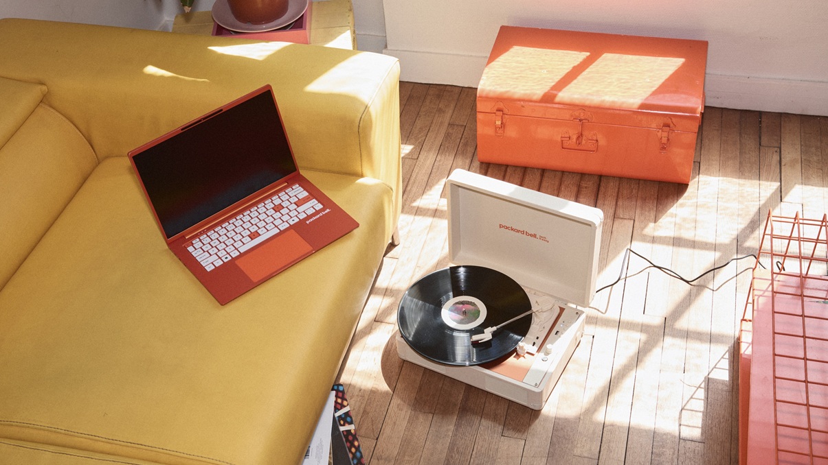 Acer Relaunches Packard Bell with Full New Lifestyle Collection
