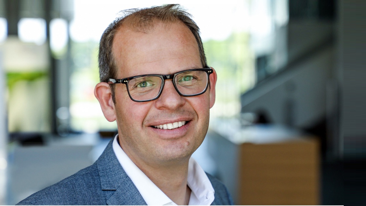 Infineon buys C2i Semiconductors to power next‑gen AI data centers